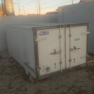 【3tでも配送可】小さめ 断熱材入り 保冷コンテナ 物入れ 約312cm×幅168cm×高さ138cm 配送・設置可 匝瑳市発 3tでも配送可】小さめ 断熱材入り 保冷コンテナ 物入れ 約312cm×幅168cm