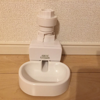 ペット給水器