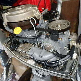 ホンダ　9.9馬力４サイクル船外機
