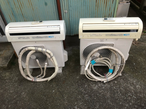 東芝 2.2kWルームエアコン RAS-221UAD-W 6〜8畳 単相100V