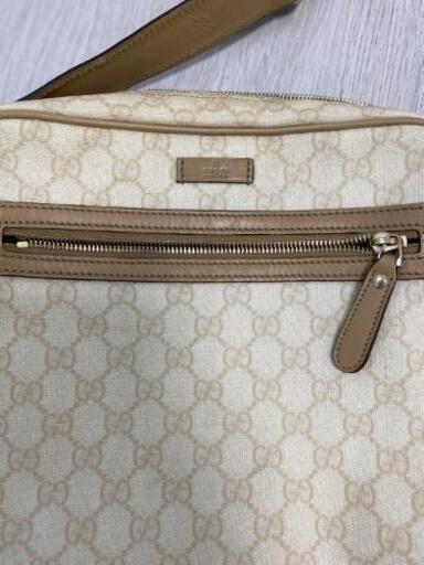 GUCCI ショルダーバッグ　カバン