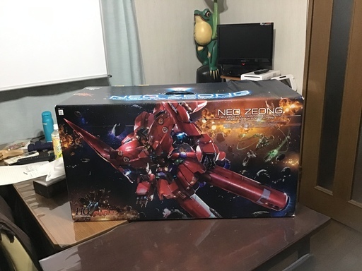 ガンプラ、ネオジオングnzー999