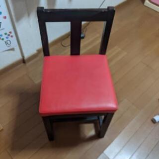 椅子（今週いっぱいで捨てます）