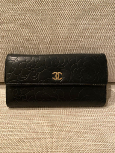 〈CHANEL〉〈ラム革カメリア〉〈定価15万ぐらい〉