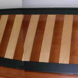 ビクター製　木製単身用寝台(シングルベッド)