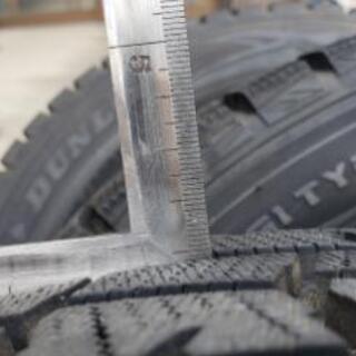 スタッドレスタイヤ　アルミホイール付き