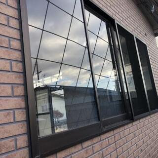 網戸付き
4枚窓
一重窓