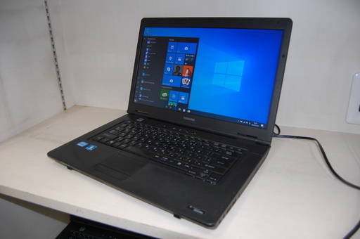 Windows7からの入れ替えに！すぐに使える！Win10 Dynabook Core i3搭載！