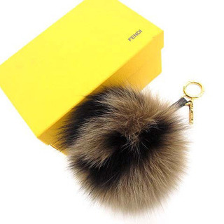 未使用 FENDI フェンディ 7AR683 FF ポンポンチャーム