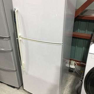 Haier 232L 2ドア　冷凍冷蔵庫　JR-NF232A 2011年