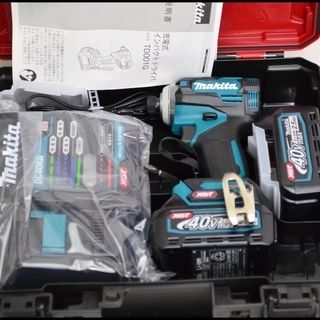未使用 マキタ 40V max TD001GRDX 青 ブルー インパクトドライバー 2.5Ah makita
