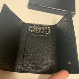 新品プラダキーケース