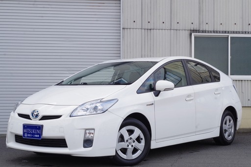 トヨタ プリウス ｌ ホワイトこれからの維持費 ミツクニ自社ローンで オトロン高崎 高崎のプリウスの中古車 ジモティー