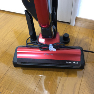 日立 コードレス 掃除機 赤 レッド