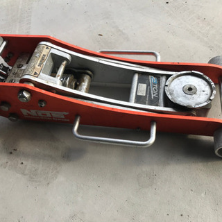 アルミ　2t フロアジャッキ　中古