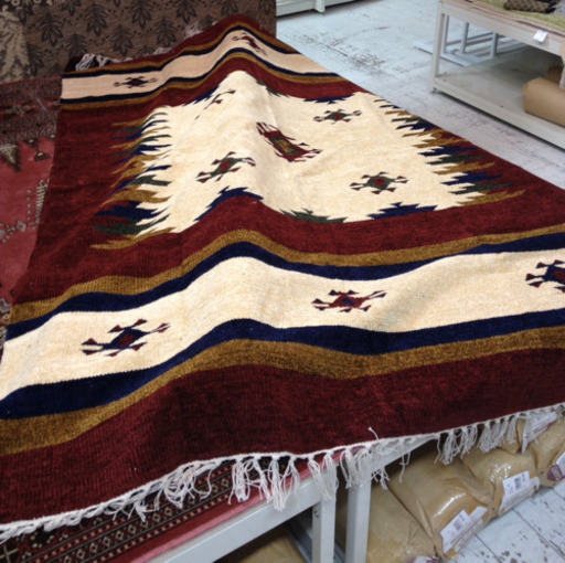 ネイティブ柄ラグ Nana 中野のカーペット マット ラグの中古あげます 譲ります ジモティーで不用品の処分