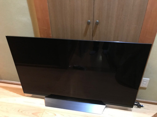 美品　LG 55型有機ELテレビ　OLED55E8PJA 2018年製