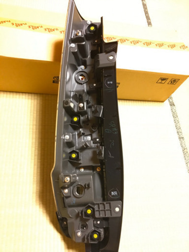 80系エスクァイア用LEDテールランプ・LEDテールライトの販売サイト 