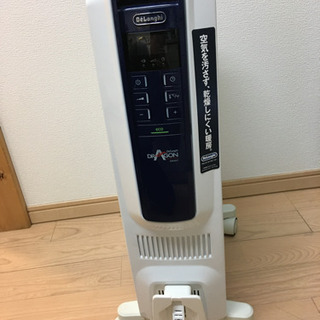 デロンギ オイルヒーター QSD0712-MB