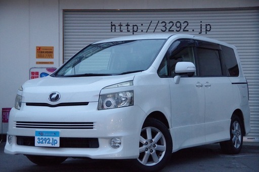 新しめのvoxy フェイスが変わってもカッコいい トヨタ Voxy オトロン足立店 竹ノ塚のヴォクシーの中古車 ジモティー 新しめのvoxy フェイスが変わってもカッコいい トヨタ Voxy オトロン足立店 竹ノ塚のヴォクシーの中古車 ジモティー