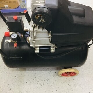 TEZUKA 常圧エアーコンプレッサー AC.501.003 【リライズ野田愛宕店