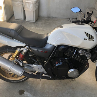 男様【値下げ】CB400 sf2  白　車検付　ETC付き　千葉発