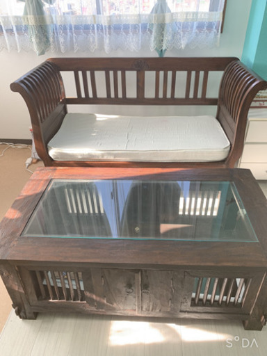 バリの家具　テーブル