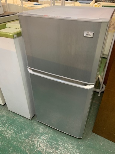 ハイアール　2ドア冷凍冷蔵庫　106リッター　中古　2012年製　部品欠品により特価
