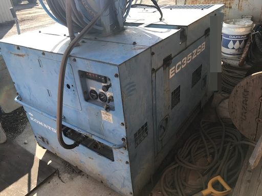 コマツディーゼル エンジン コンプレッサー EC35ZSB-2