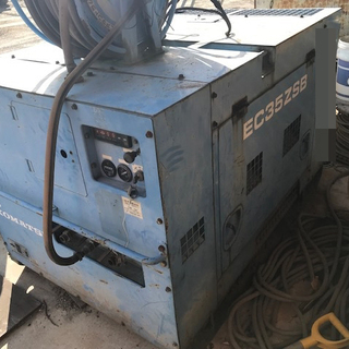 コマツディーゼル エンジン コンプレッサー EC35ZSB-2