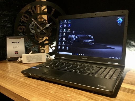 売却済み。ご覧頂きありがとうございました。【一宮でWindows10搭載機！東芝　新品SSD搭載機】一宮市のパソコンさぽーとMr.Carnival（ミスカニ）です！PC修理・販売、iPhone\u0026iPad修理店【PayPay\u0026メルペイ使えます！】店頭在庫PCのご紹介です！受け渡しは店舗にて(^^)/【TOSHIBA Dynabook Satellite 黒 RAM4GB/新品SSD120GB】