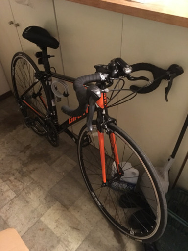 ロードバイク　GIANT  DEFY