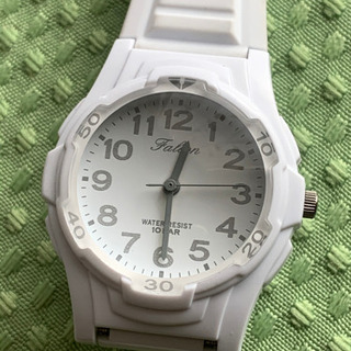 腕時計　ホワイト