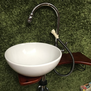 手洗い器 | clinicaversalles.com.pe