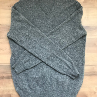 UNIQLO woolセーター