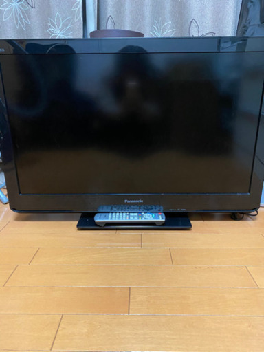 2011年製　Panasonic 32型TV