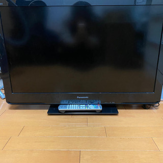 2011年製　Panasonic 32型TV