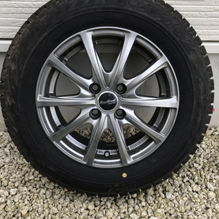取引中】スタッドレスタイヤ 175/70r14 4本セット ホイール付