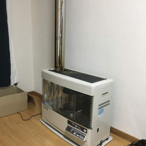 ◇CORONA コロナ アグレシオ FF式 石油ストーブ FF-AG6812H 燃焼
