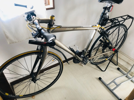 Trek Fx7.7  ハイエンドクロスバイク
