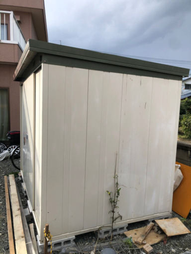 イナバ　物置　特大