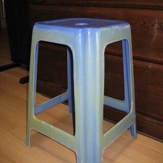 taxware elegant stool*安定感あり　背もたれ...