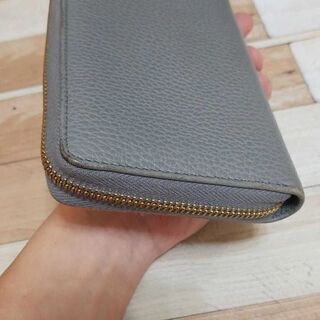 グッチ プチマーモント ラウンドファスナー 長財布