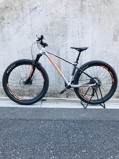 定価198,000円 美品 GIANT Fathom 1 2019年 サイズS 適応身長（165㎝〜180㎝） MTB マウンテンバイク ハードテイル