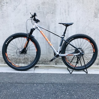 定価198,000円 美品 GIANT Fathom 1 2019年 サイズS 適応身長（165㎝〜180㎝） MTB マウンテンバイク ハードテイル