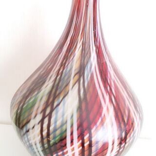 新品✨色鮮やかな カラス製 模様入り花瓶の置物