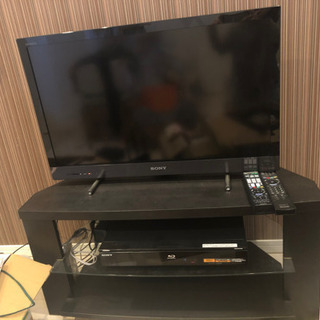 テレビ、HDDレコーダー、テレビ台