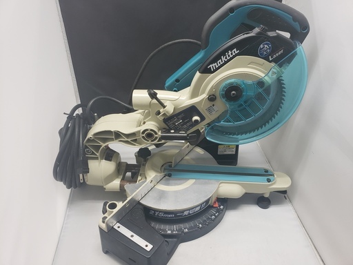 【中古美品より】マキタ　スライドマルノコ　LS0611FL