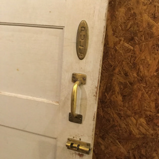 アメリカ直輸入　扉　金具付き