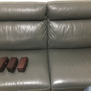 サコモディ 高級ソファ  2〜3人がけ